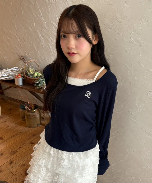 ヘムフリルレイヤードリブトップス/ネイビー モデル：155cm F着用