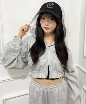 グレー モデル：155cm F着用
