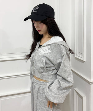 グレー モデル：155cm F着用