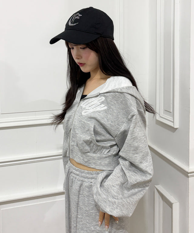グレー モデル：155cm F着用