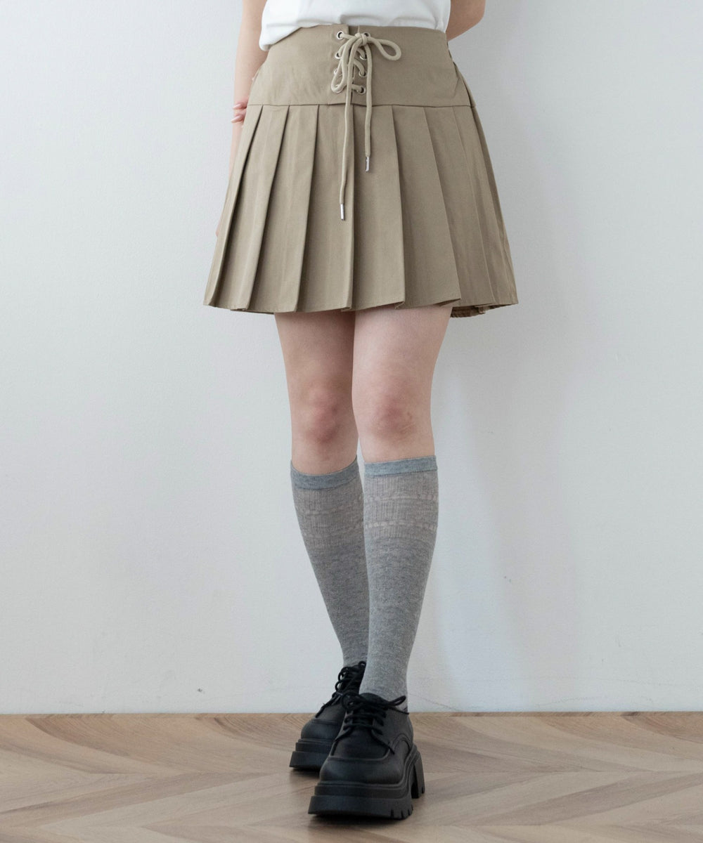 ベージュ モデル：155cm F着用