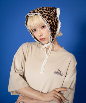 ベージュ　モデル:158cm M着用