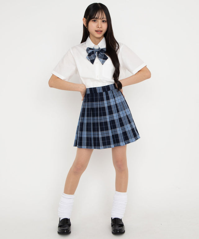 ホワイト　モデル155cm:M着用