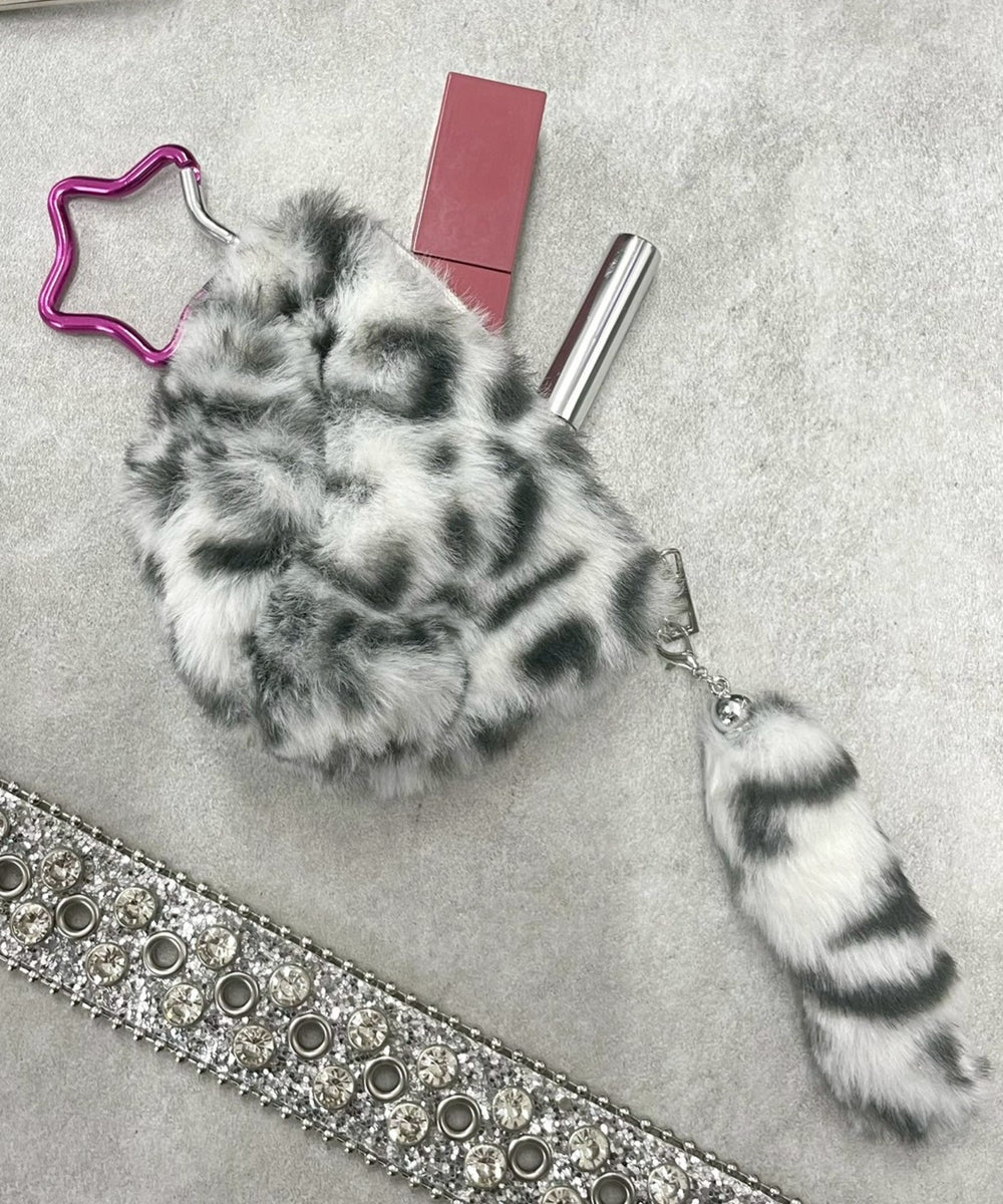ホワイト