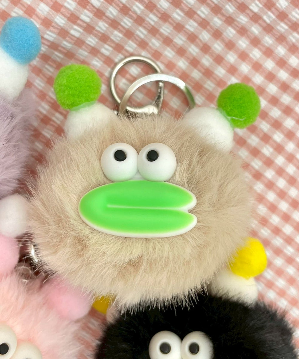 ベージュ