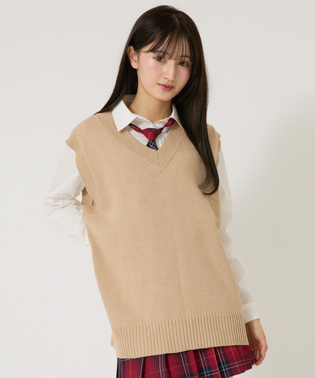 ベージュ モデル:158cm F着用