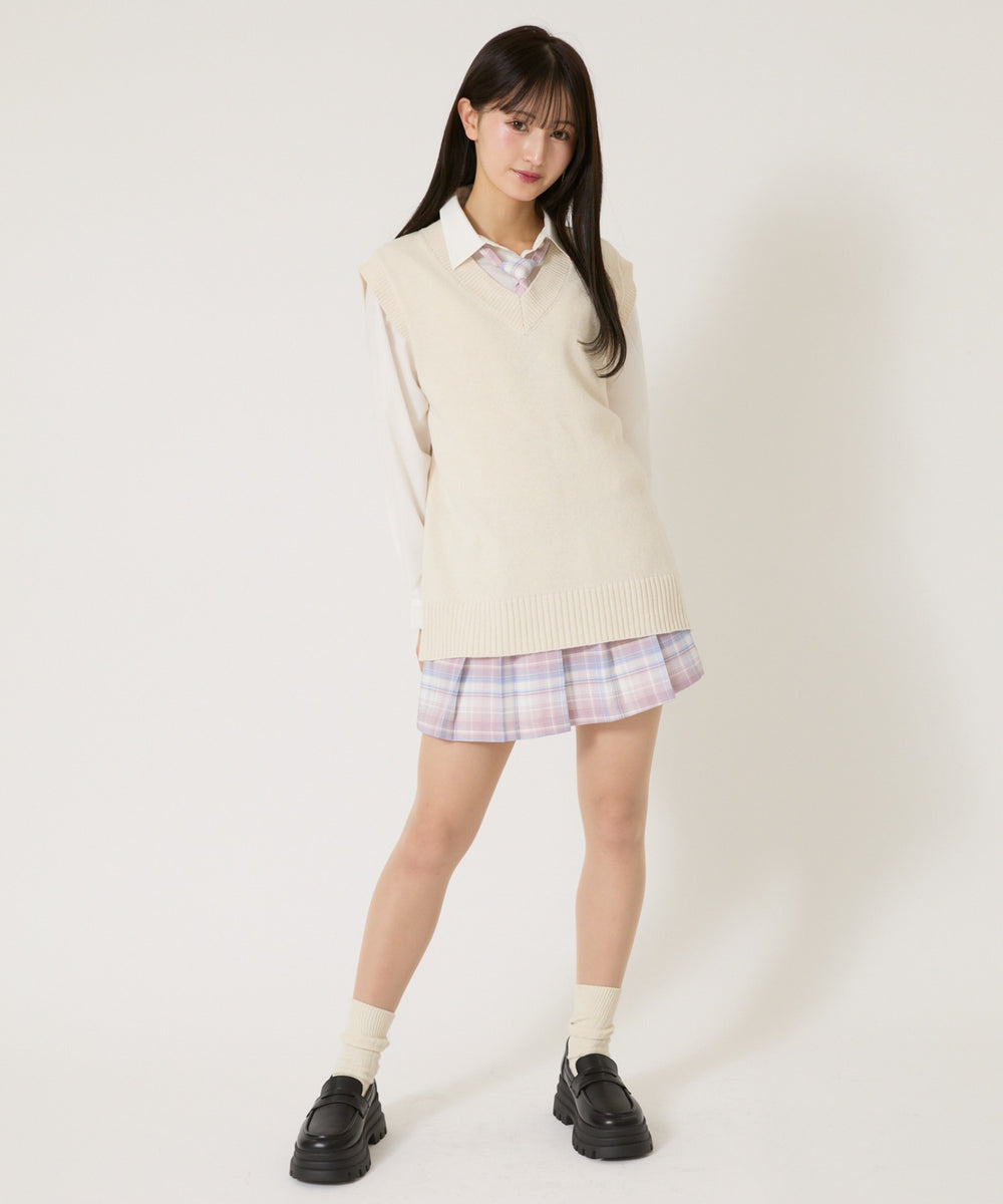 オフホワイト モデル:158cm F着用