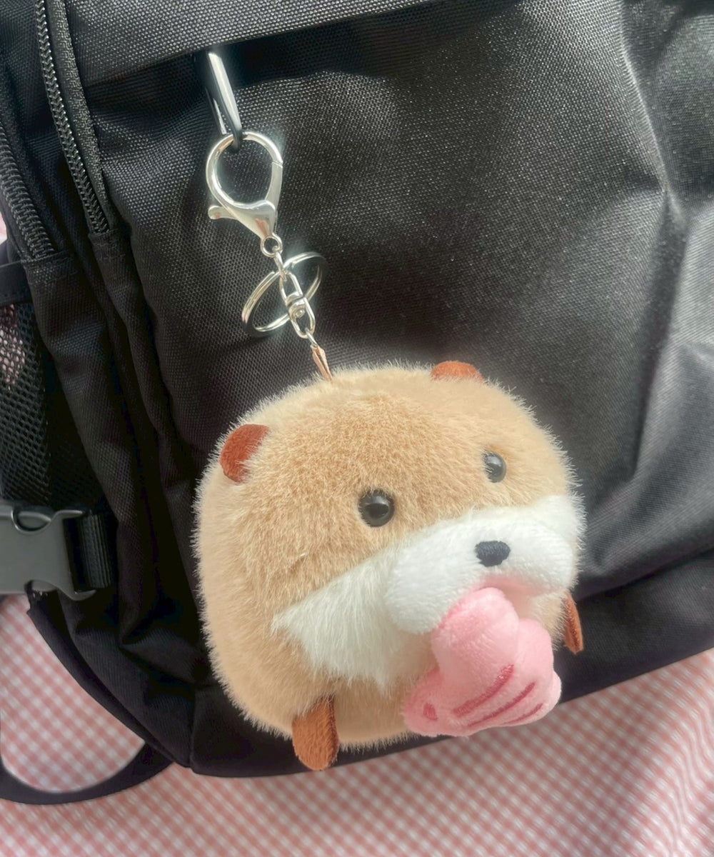 ベージュ