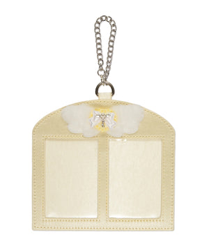 イエロー