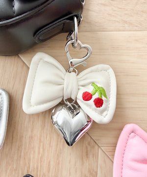 ホワイト