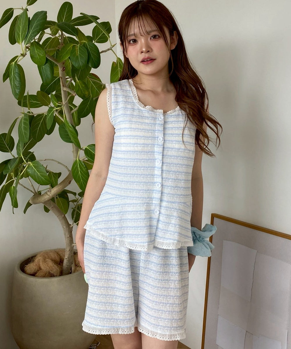柄１　モデル：160cm F着用