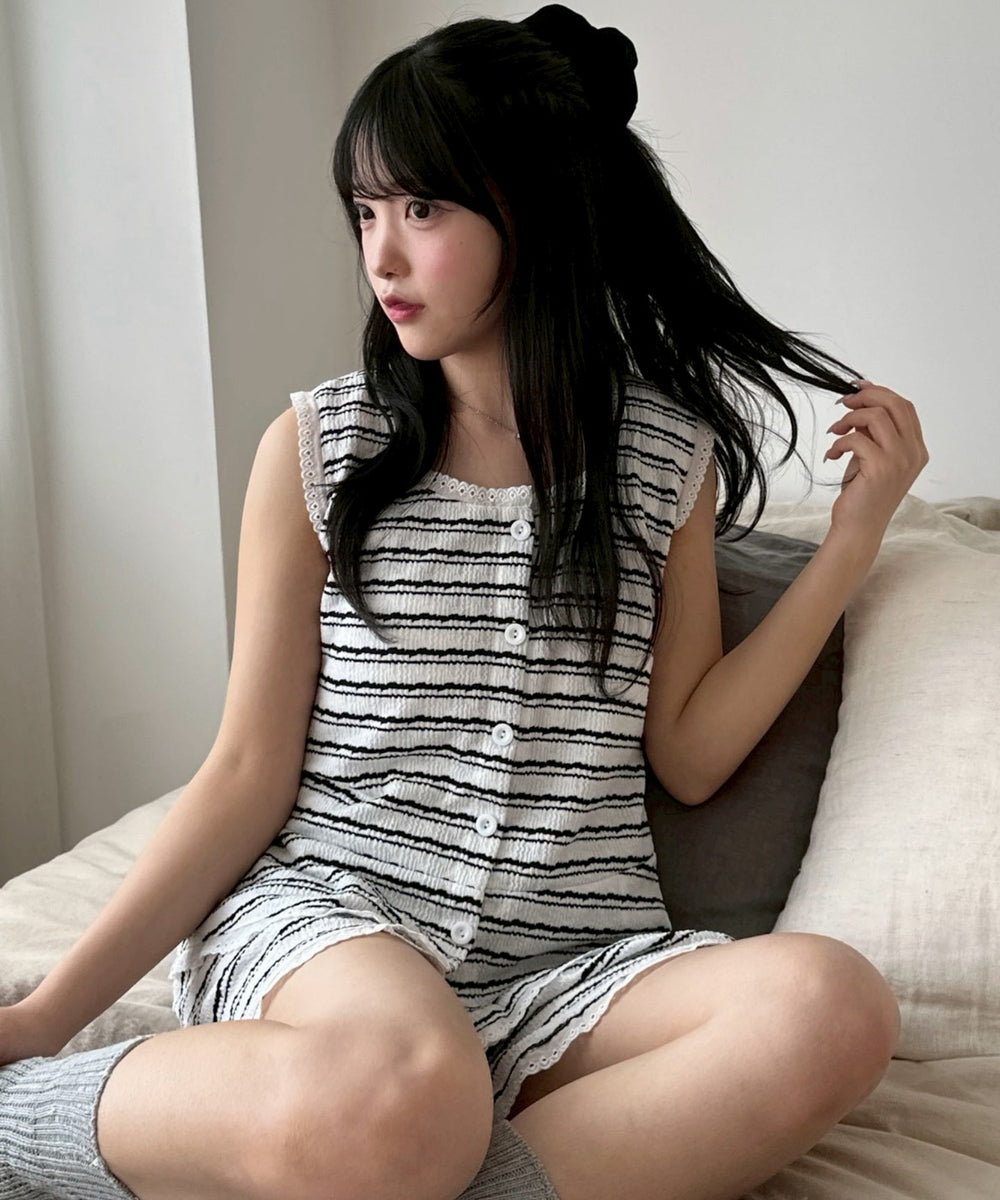 柄２　モデル：155cm F着用