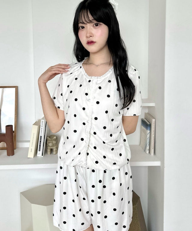 柄６：ドット　モデル：155cm F着用