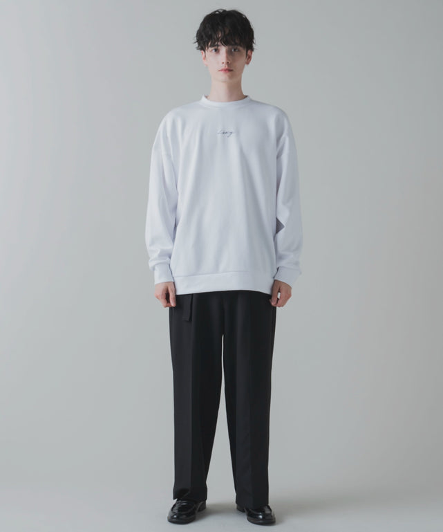ホワイト モデル：180cm L着用