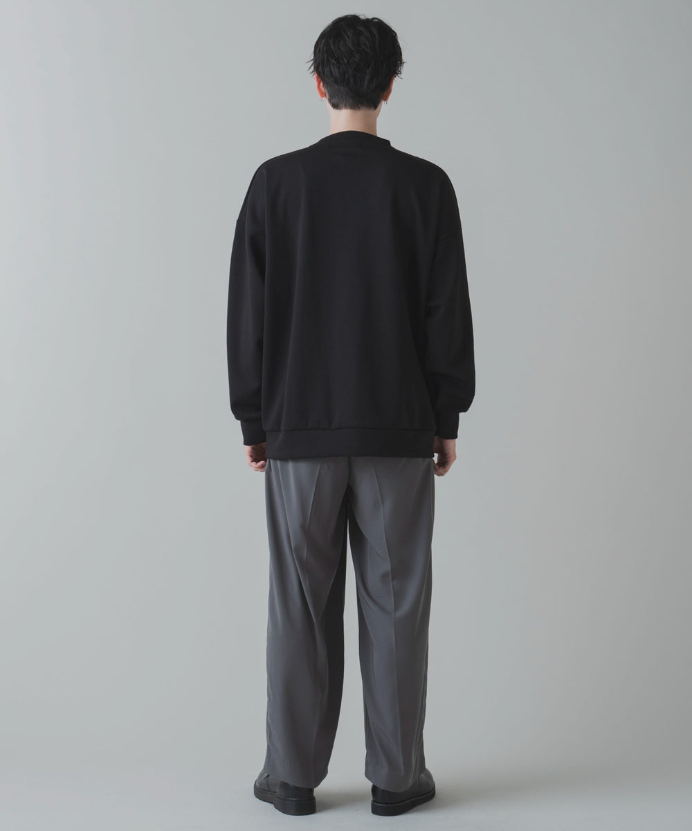 ブラック モデル：180cm L着用