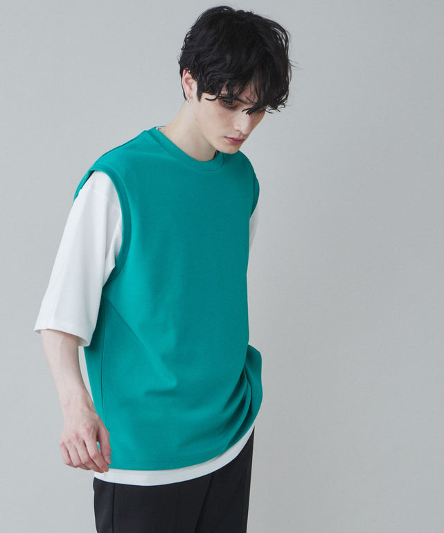 グリーン モデル：180cm L着用