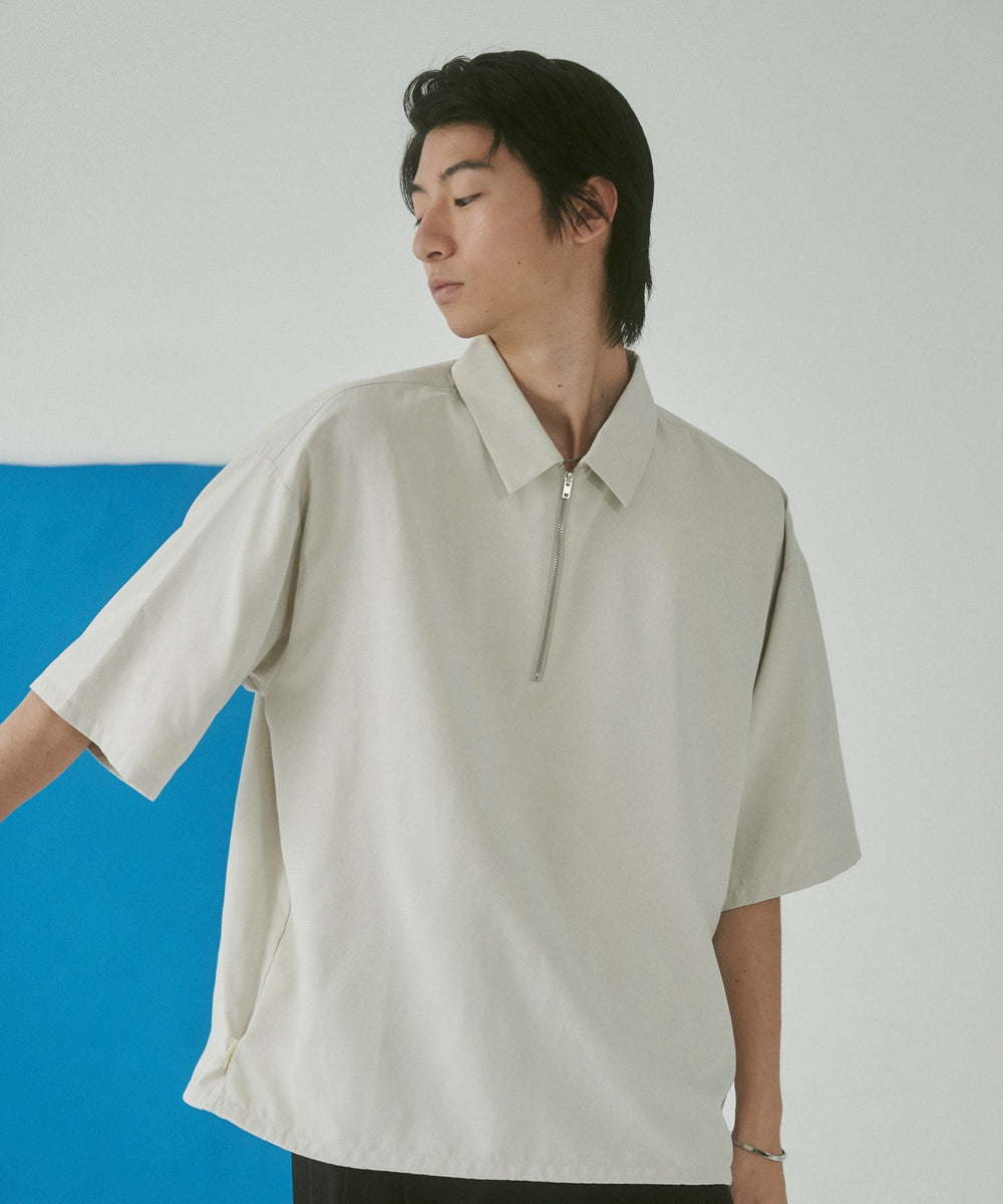 Lベージュ モデル：180cm L着用