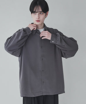 ホワイト モデル：180cm L着用