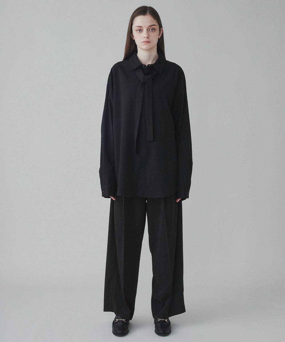 ブラック モデル：173cm L着用