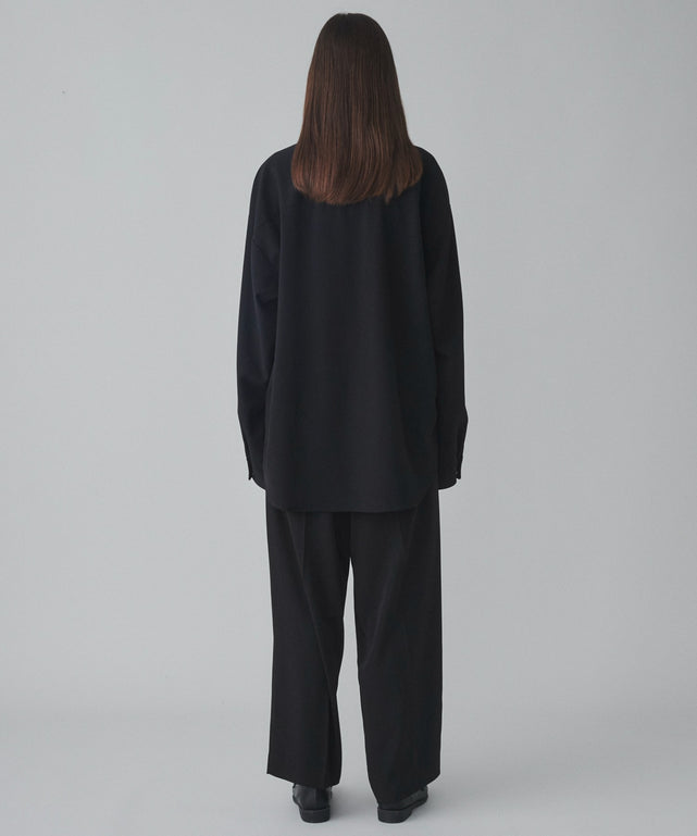 ブラック モデル：173cm L着用