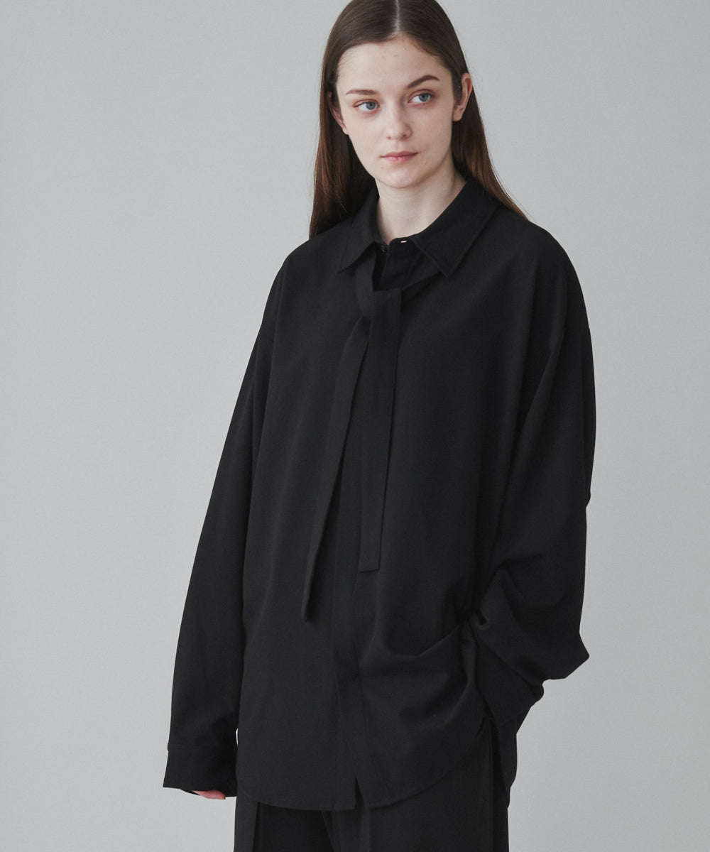 ブラック モデル：173cm L着用