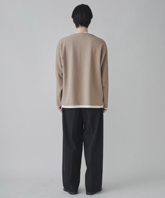 ベージュ モデル：180cm L着用