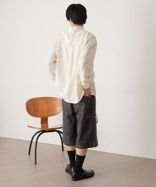オフホワイト モデル：180cm L着用