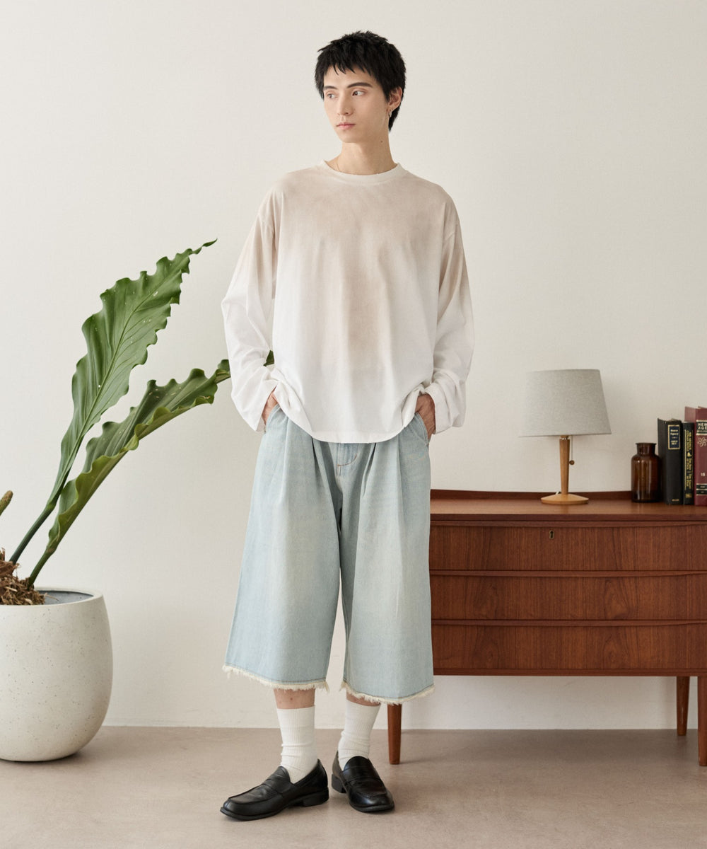 オフホワイト モデル：180cm L着用