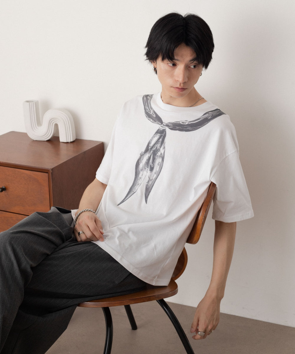 柄2 モデル：180㎝　L着用