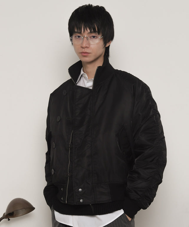 ナイロンスタンドブルゾン/ﾌﾞﾗｯｸ モデル：180cm L着用