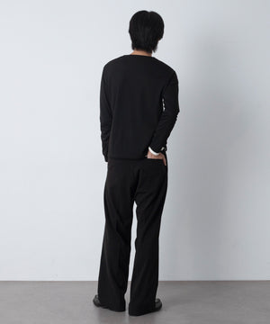 ブラック モデル：180cm L着用