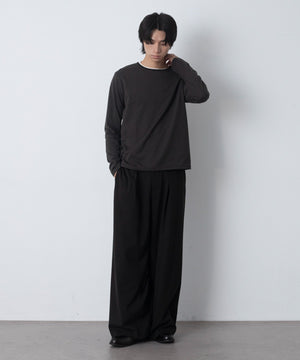 ブラック モデル：180cm L着用