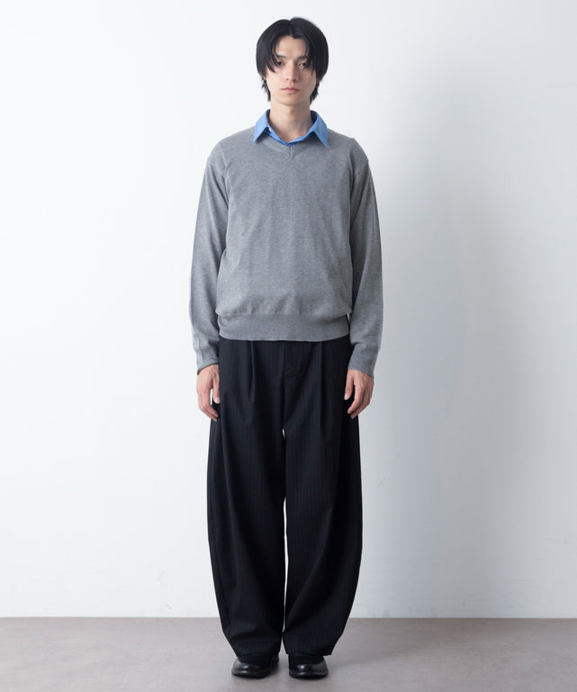 グレー モデル：180cm L着用