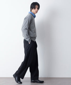 グレー モデル：180cm L着用