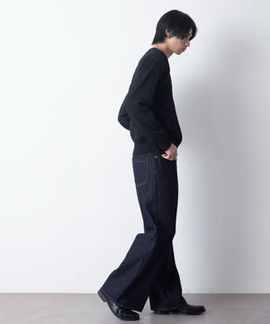 ブラック モデル：180cm L着用