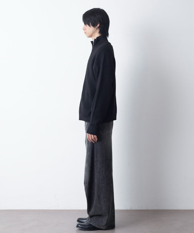 ブラック モデル：180cm L着用