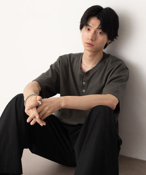 チャコール モデル：180cm L着用