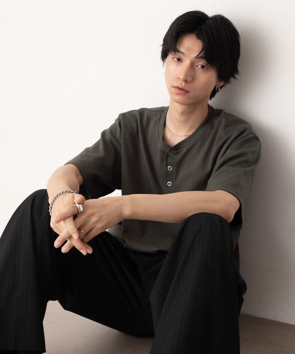 チャコール モデル：180cm L着用