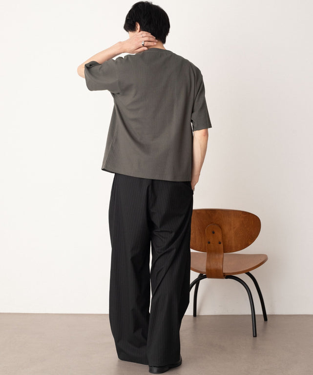 チャコール モデル：180cm L着用