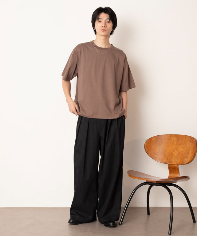 ブラウン モデル：180cm L着用