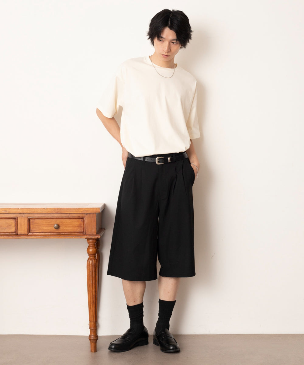 オフホワイト モデル：180cm L着用