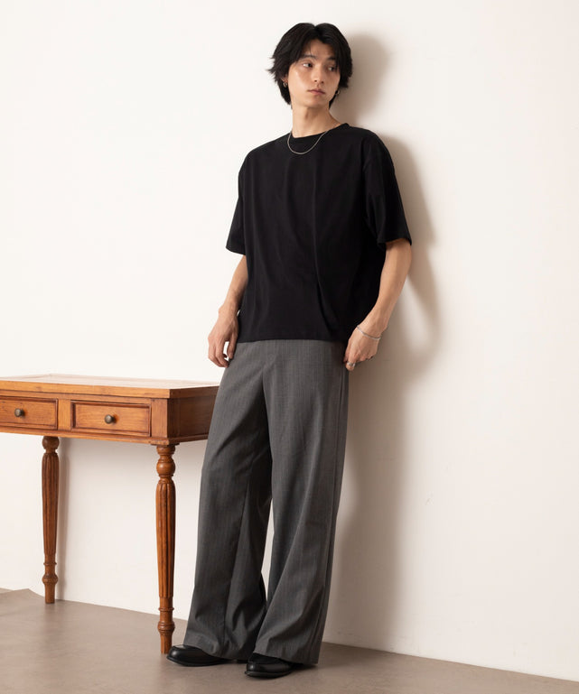 ブラック モデル：180cm L着用