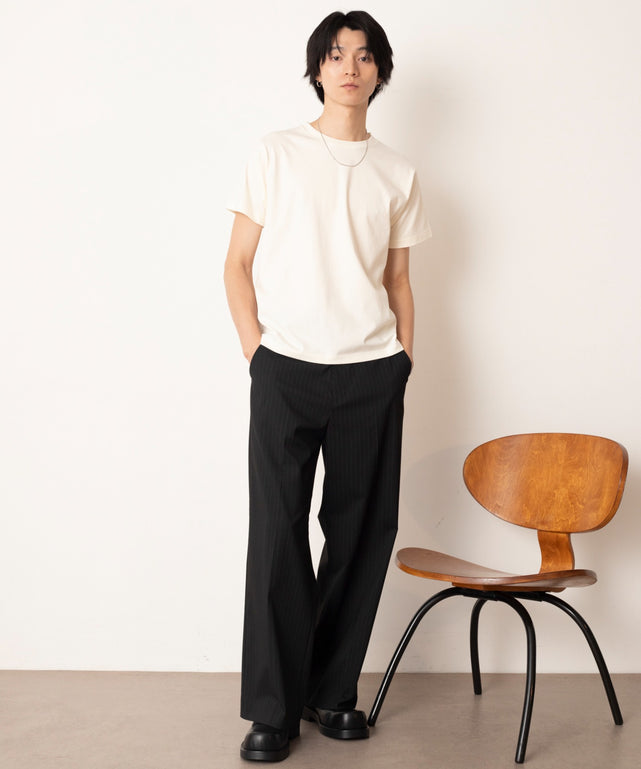 オフホワイト モデル：180cm L着用