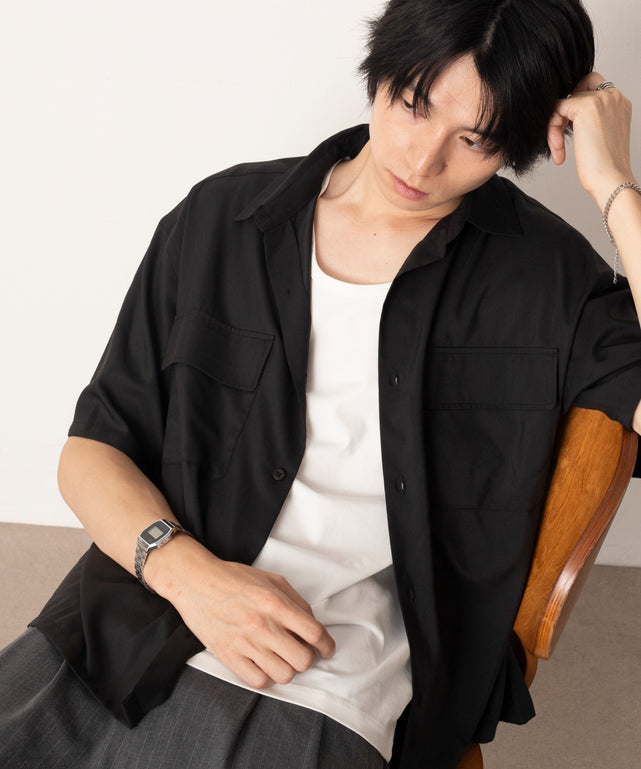 ホワイト モデル：180cm L着用