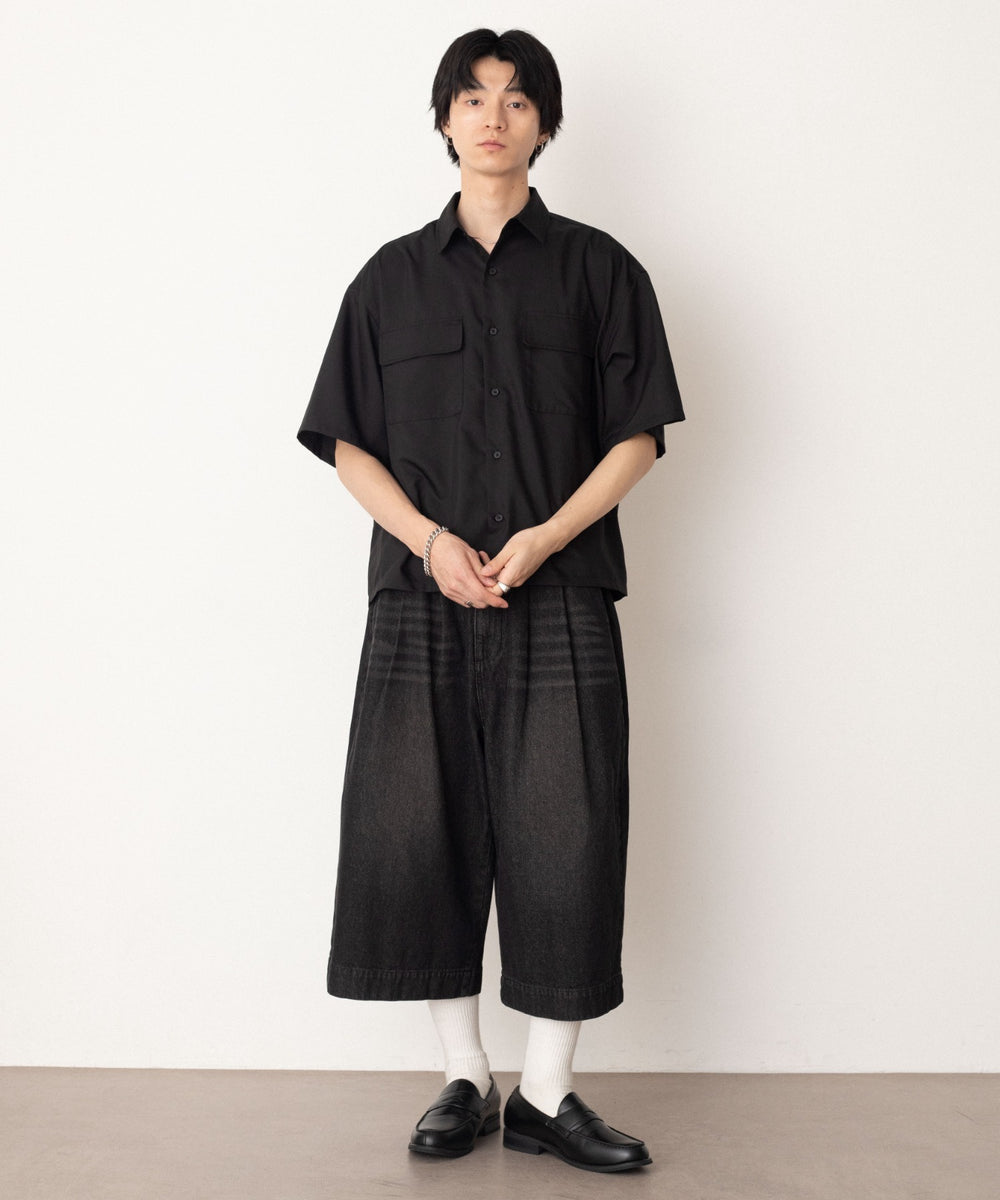 ブラック モデル：180cm L着用