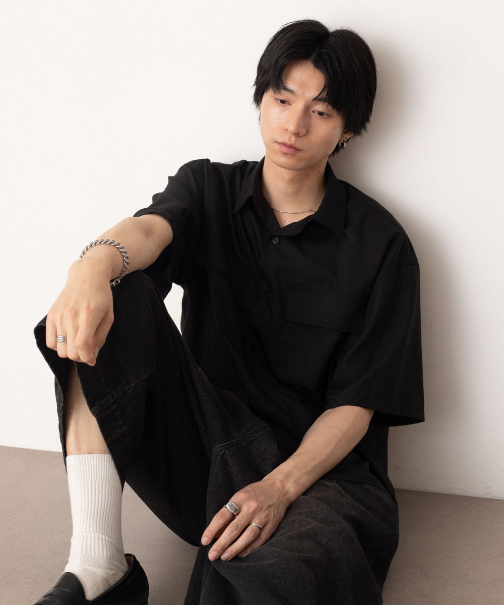 ブラック モデル：180cm L着用