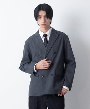 グレーストライプ モデル：180cm L着用