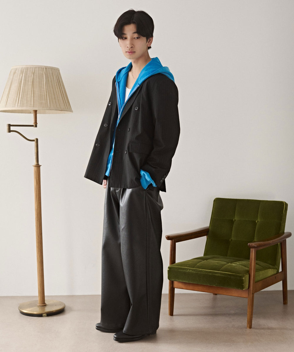 ブラックストライプ モデル：180cm L着用