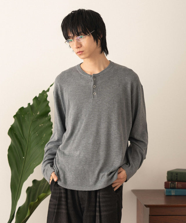 リングドットヘンリーネックプルオーバー/グレー モデル：180cm L着用