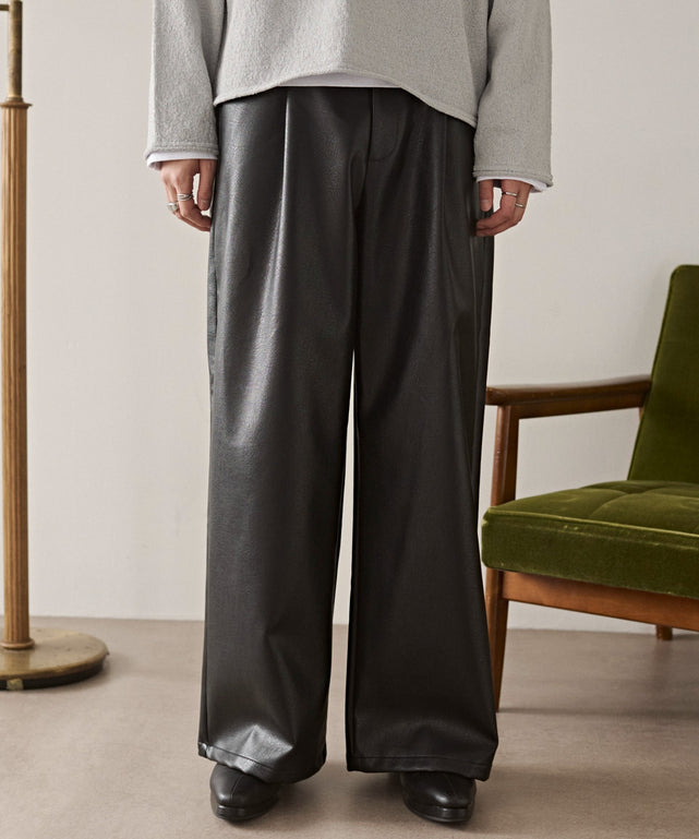 ブラック モデル：180cm L着用